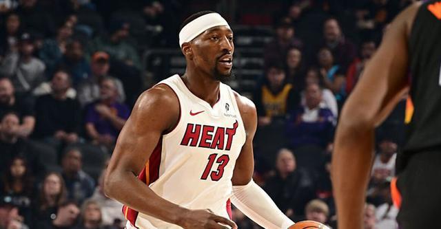 足球比分直播-阿德巴约22+7雅克20分 热火客场力克太阳